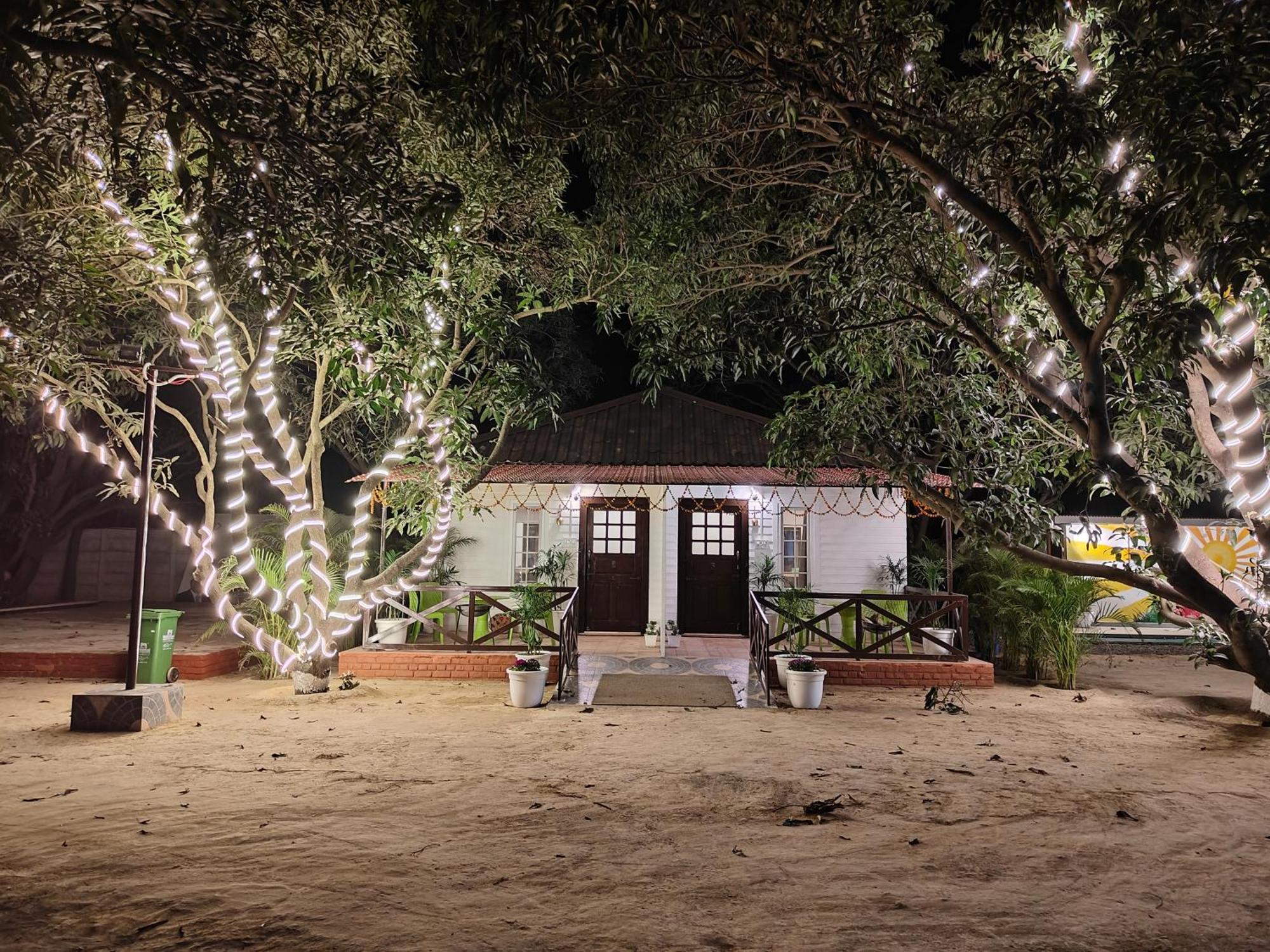 Shobhayan Inn, Airport Railway Station Pickup Free Ayodhya 외부 사진